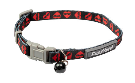 FuzzYard Cat Collar Heartbreaker